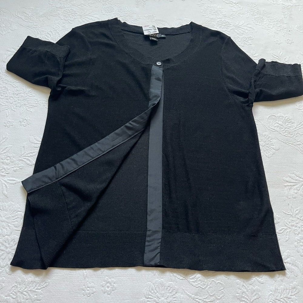 NEW DKNY Tussah Silk Knit Short Sleeve One Button Black Cardigan M/L Vintage Y2K